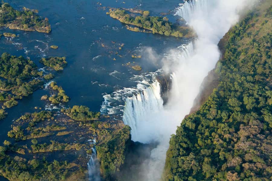 1-Day Victoria Falls Experience from Livingstone - Who will enjoy this Victoria Falls day most