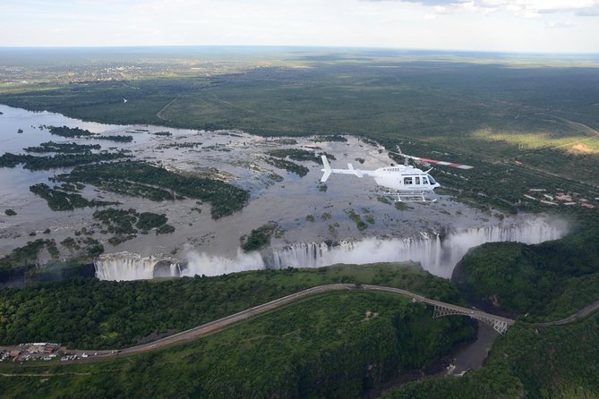 15 minutes scenic helicopter flight above Victoria Falls-Zimbabwe - Why see Victoria Falls by helicopter?