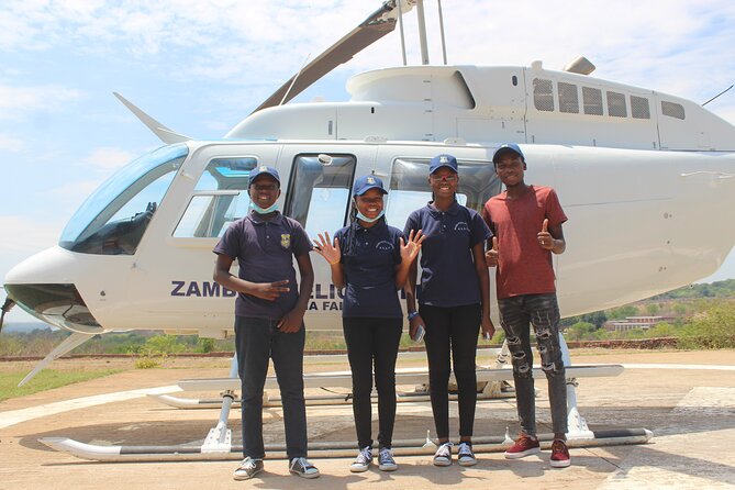 15 minutes scenic helicopter flight above Victoria Falls-Zimbabwe - Window seats are the real selling point