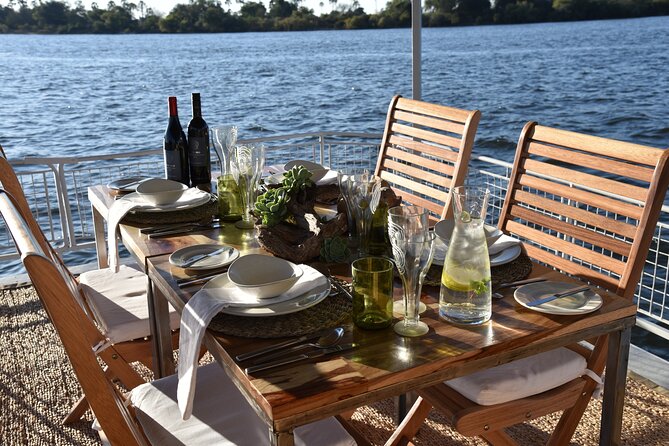 2-Hour Zambezi River Cruise Tour with Lunch and Pick Up - A peaceful way to see the upper Zambezi
