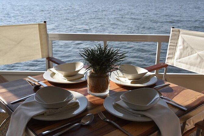 2-Hour Zambezi River Cruise Tour with Lunch and Pick Up - Who will enjoy this Zambezi lunch cruise?