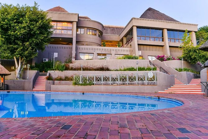 3 days 2 nights Tour of Victoria Falls with hotel package - What is praised most about the experience