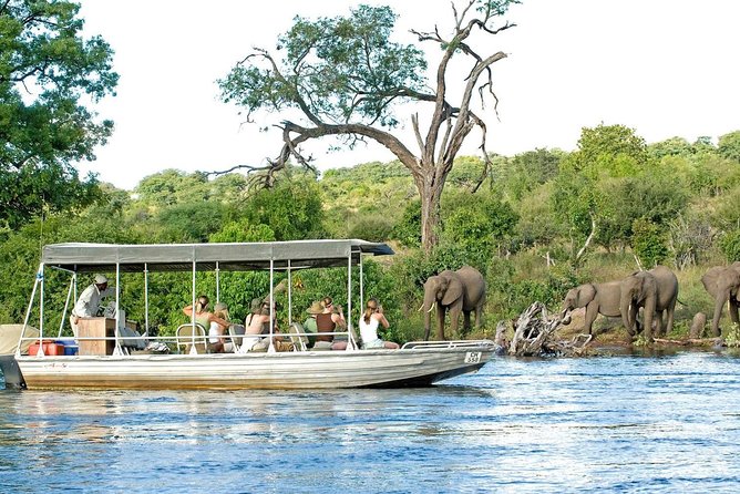 5 Day Victoria Falls and Chobe National Park Luxury Accommodated Tour - The accommodation and service angle