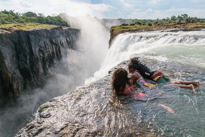 5 Day Victoria Falls and Hwange National Park Accommodated Tour Safari - Guides, group size, and practical planning