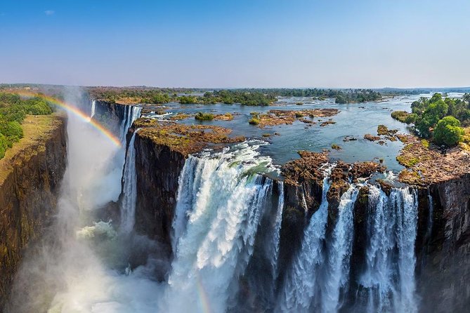 7 Day Highlights Of Botswana Overland Tour – ACCOMODATED (midrange) - Day 6: Speedboat, mokoro, and a full day in the Okavango Delta