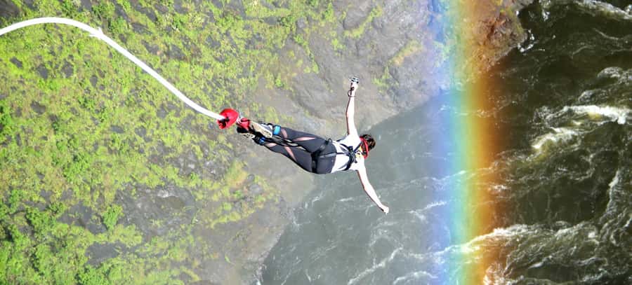 Airport PickUp & Vic Falls Bridge Bungee jumping - Key points before you book