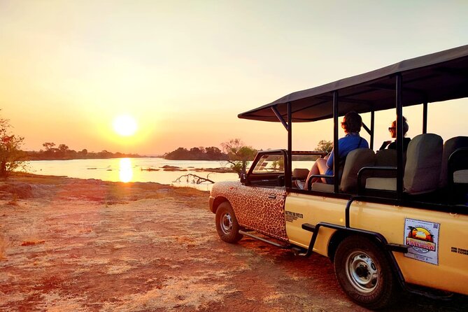 Baobab-Sunrise-Sunset-Vulture-Moonlight Safaris, 4 Options - Four choices, four different moods
