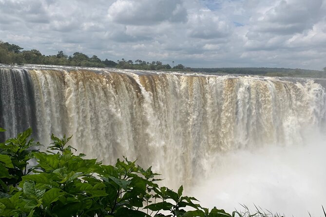Bulawayo to Victoria Falls Transfers - A practical way to cross Zimbabwe