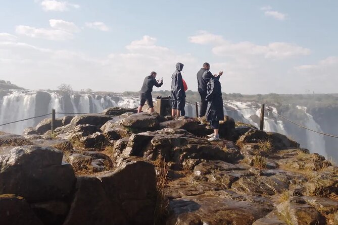 Guided Tour of the Falls - The rainforest, cataracts, and the art of staying dry