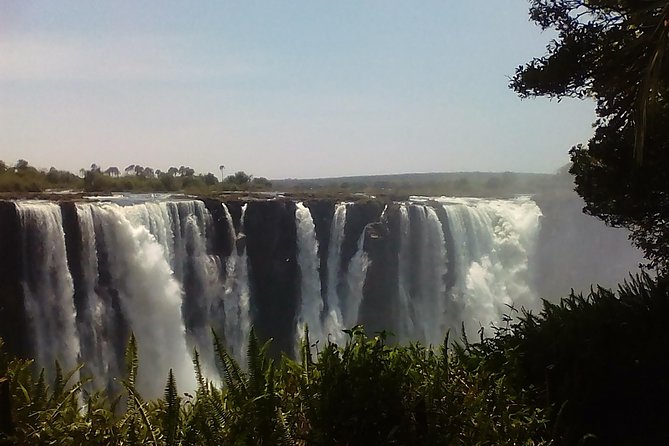 Guided Tour Of the Victoria Falls Zimbabwe - Key points at a glance