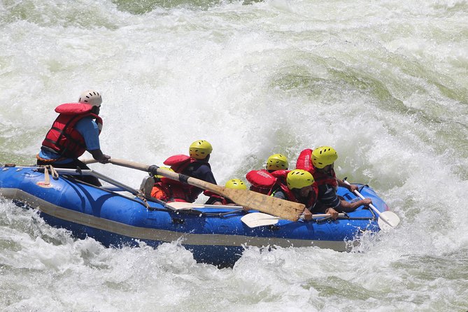 Half Day Zambezi Whitewater Rafting - How the guides shape the experience