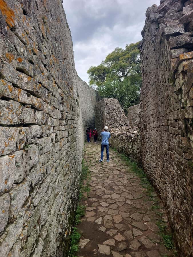 Harare: Chinhoyi Caves Day Trip with Lunch and Transfer - Should you book the Chinhoyi Caves trip?