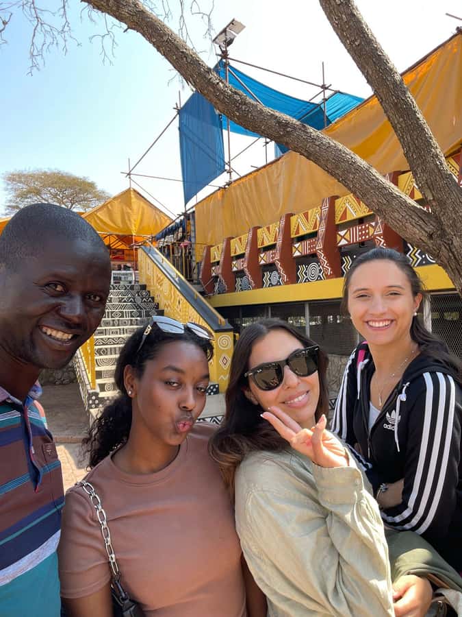 HARARE CITY TOUR ADVENTURES !! - Understanding Zimbabwe at National Heroes Acre
