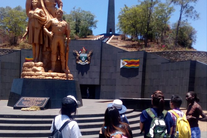 Harare City Tour & Zimbabwe Highlights - What the guide adds to the day