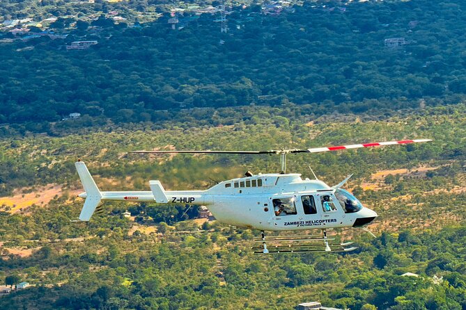 Helicopter Flight Experience Over Victoria Falls - The short flight: 12 to 13 minutes over the falls