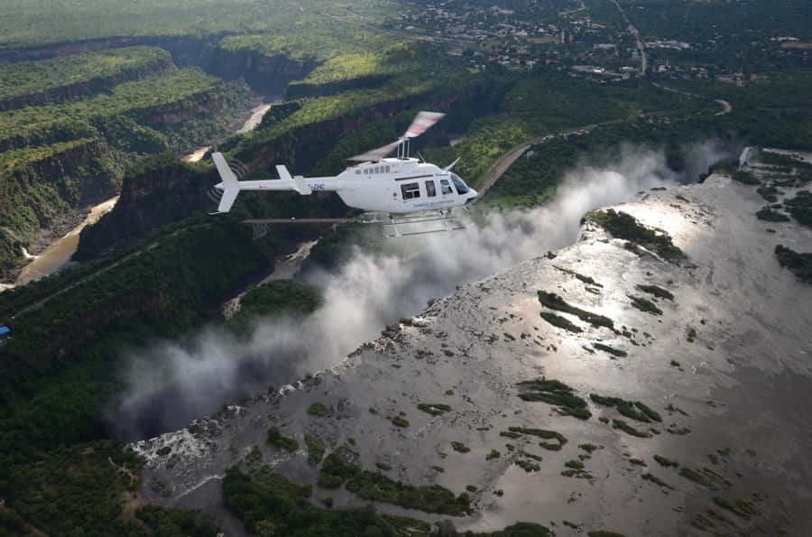 Helicopter Flight Over the Victoria Falls - Why Victoria Falls makes sense from a helicopter
