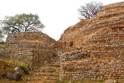 Khami Ruins & Matopos Silunguzi Village Day Tour!