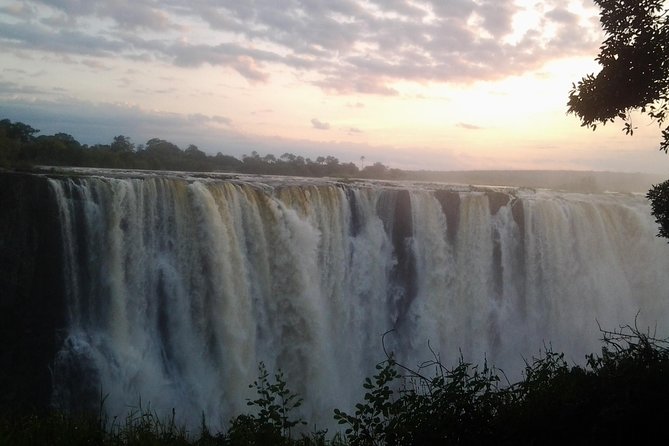 Livingstone Victoria Falls Tour Zambia And Zimbabwe Combo - Crossing into Zambia without wasting the day