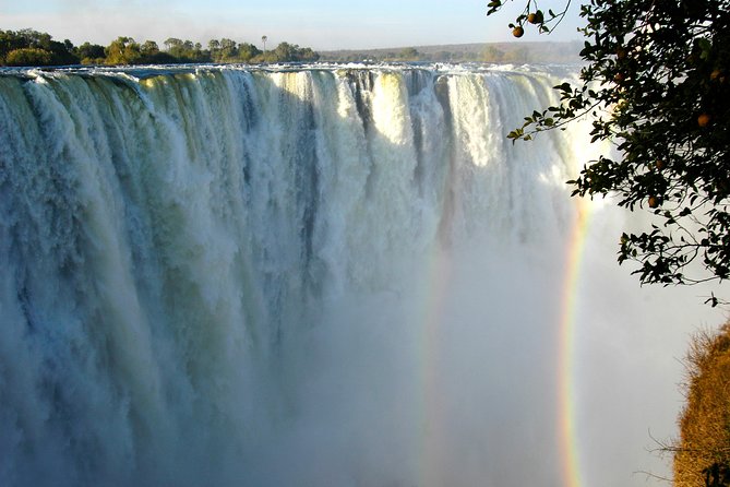 Livingstone Victoria Falls Tour Zambia And Zimbabwe Combo - The 8:00 a.m. pickup and ride to Zimbabwe