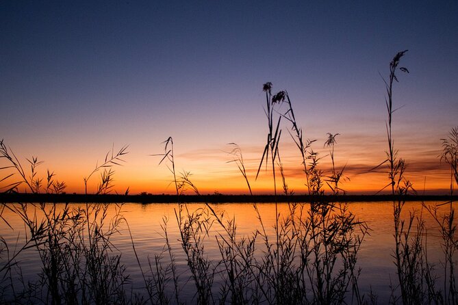 Luxury Sunset River Cruise on the Zambezi - Sofas, drinks, and the upper deck