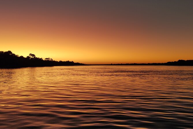 Luxury Sunset River Cruise on the Zambezi - Welcome music adds local character