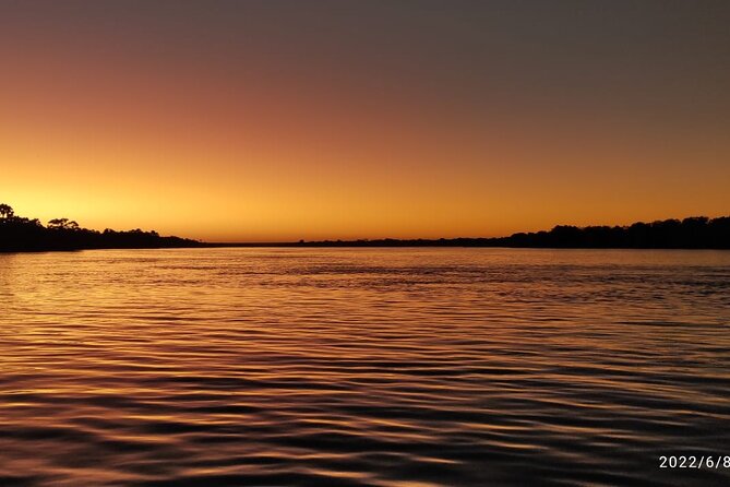 Luxury Zambezi Sunset Game Cruise - The changing light over the Zambezi