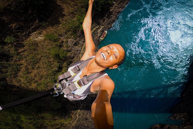Shearwater Bungee Jump Victoria Falls Bridge - Group Size, Timing, and Physical Limits
