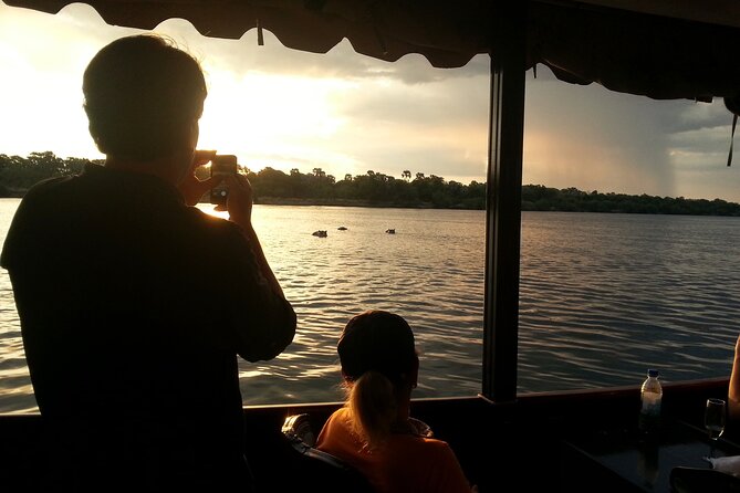 Standard Sunset Cruise - Unlimited drinks and light snacks