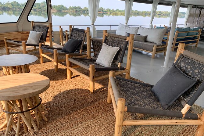 Sunset Cruise on the Zambezi River - Drinks, service, and the feel onboard