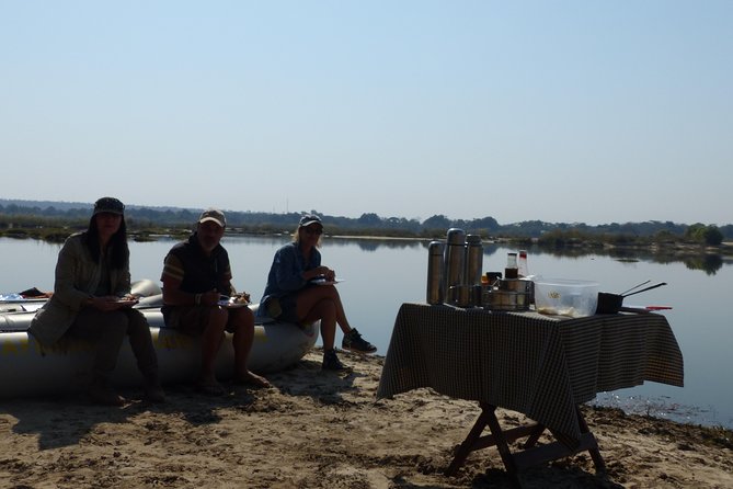 Upper Zambezi Canoeing - A riverside lunch with drinks included