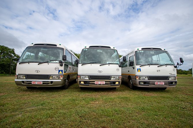 Victoria Falls Airport Transfers - Vic Falls Town - The drive from the airport to town