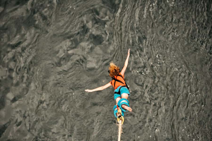 Victoria Falls Bridge Bungee Jump - Timing, Weather, and Border Planning