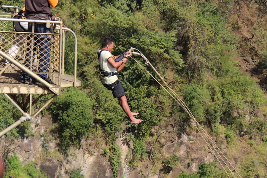 Victoria Falls: Bridge Swing - Who should book the Victoria Falls Bridge Swing?