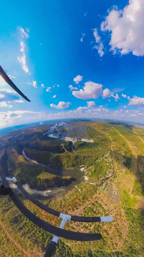 Victoria Falls: Flight of Angels Helicopter Experience - Photography and video from the bubble window