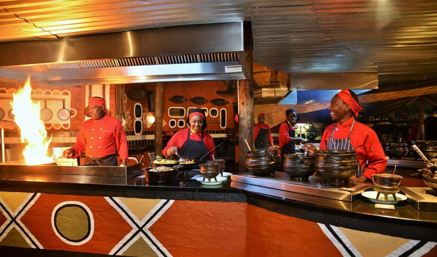 Victoria Falls Full Day Experience - A market stop and the art of saying no