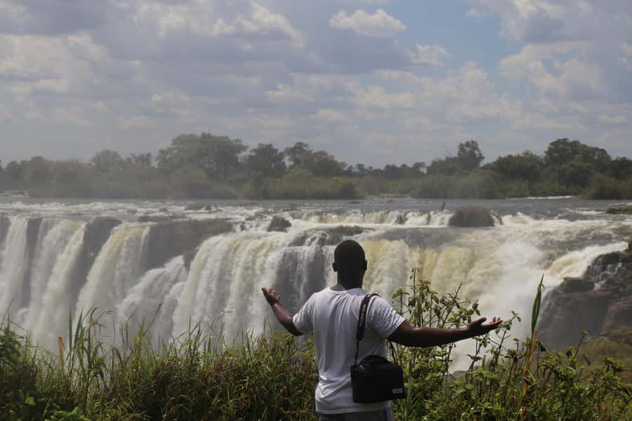 Victoria Falls Guided Tour with High Tea - High tea at Victoria Falls Hotel