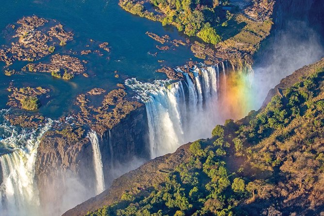 Victoria Falls Historical Bridge Tour ! - Timing, weather, and practical planning
