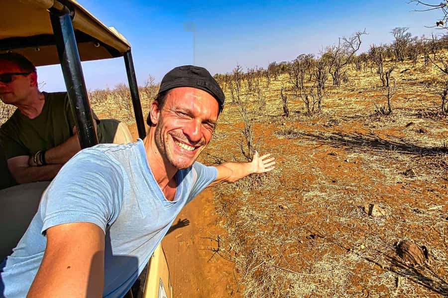 Victoria Falls: Lunch in the Savannah - What this short Victoria Falls safari is really about