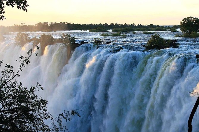 Victoria Falls Private Guided Sunrise Tour - What the guided walk covers