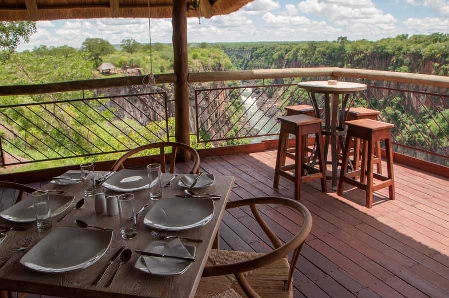 Victoria Falls Safari with Lunch and Sunset Cruise - Why this full-day combination works
