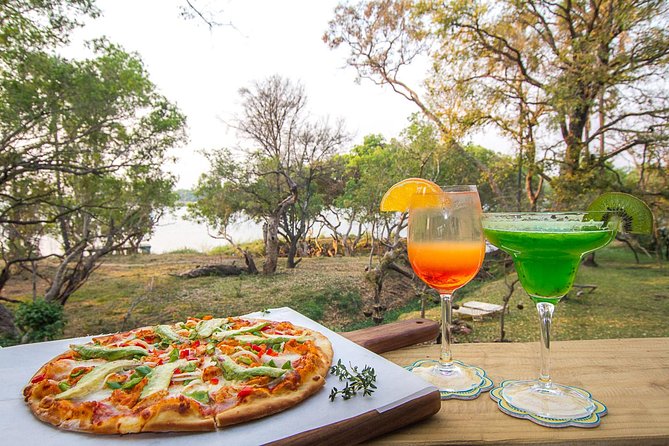 Victoria Falls : Scenic Day Tour, Lunch & Helicopter Flight - Who will get the most from this experience?