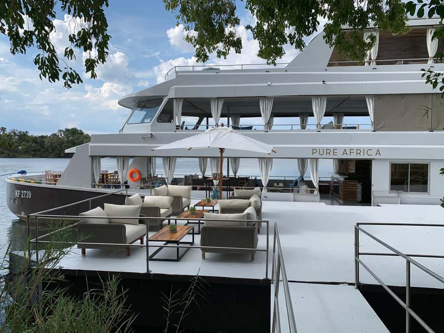 Victoria Falls: Sunset Cruise and Dinner at The Eatery - Should you book the sunset cruise and dinner?