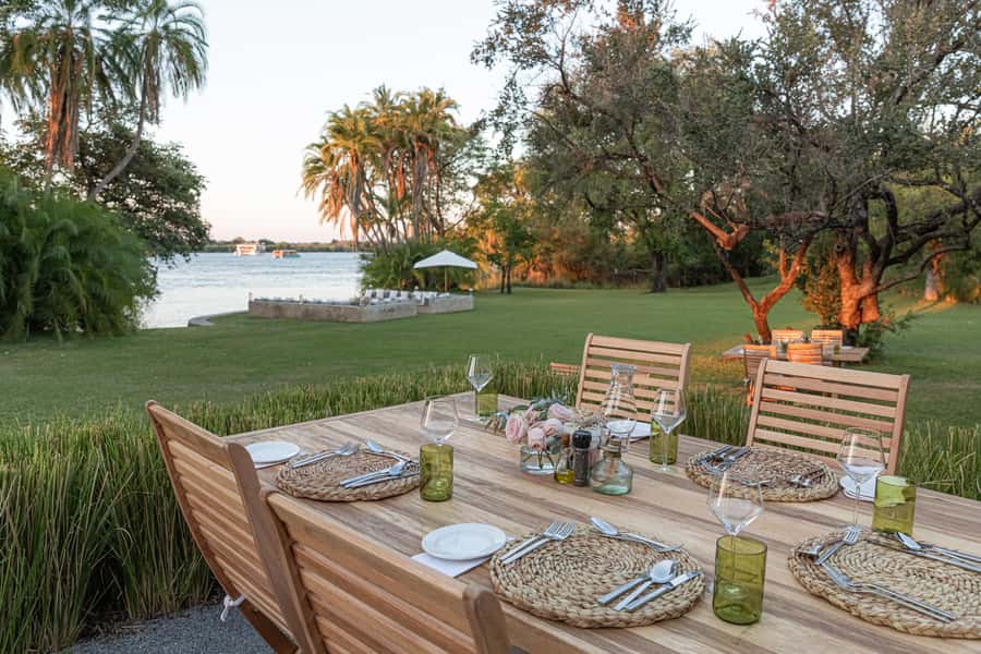 Victoria Falls: The Eatery Lunch Experience - Key points to know before booking