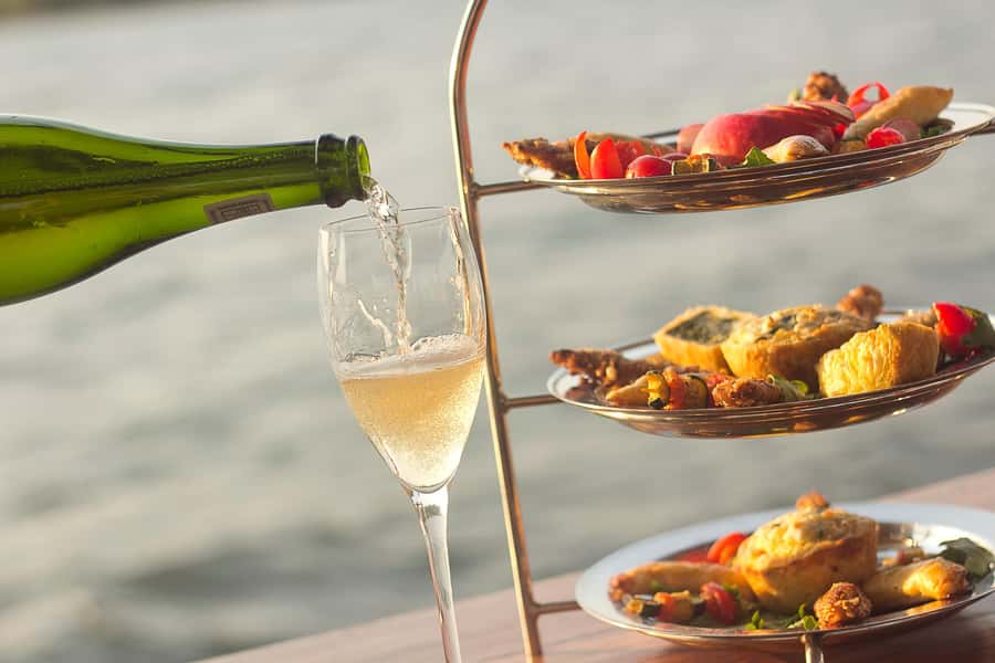 Victoria Falls: Zambezi River Sunset Cruise - Key points to know before boarding