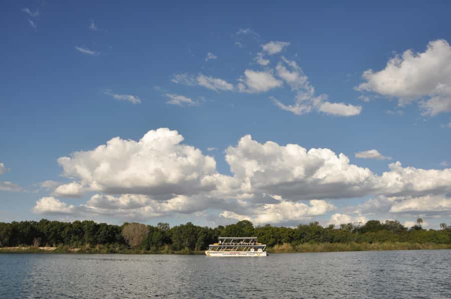 Victoria Falls: Zambezi River Sunset Cruise - Why a Zambezi sunset cruise works so well