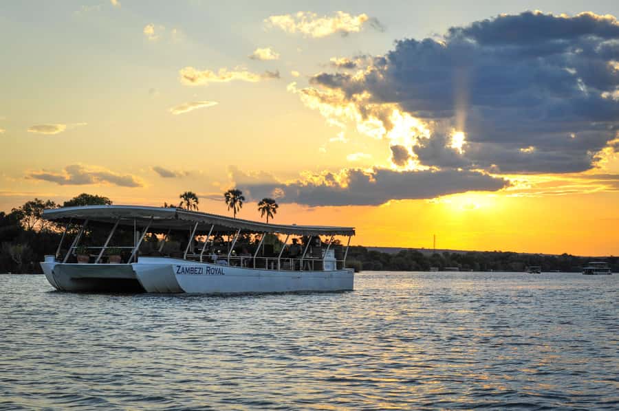 Victoria Falls: Zambezi River Sunset Cruise - Practical advice for a better evening