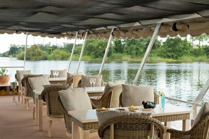 Zambezi Sunset Cruise In Victoria Falls - Why the small group size matters