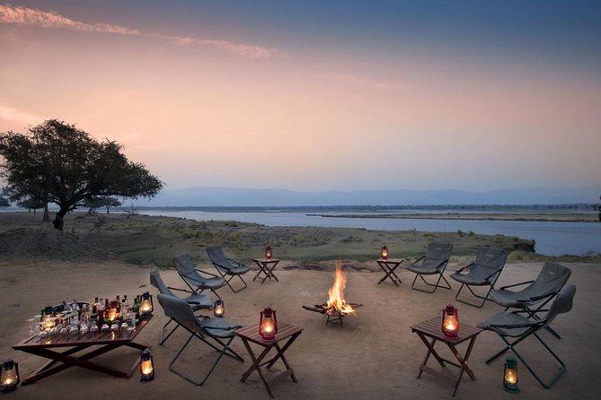 Zimbabwe Luxury Safari 6 Nights Fly in - Victoria Falls gives the trip its big opening