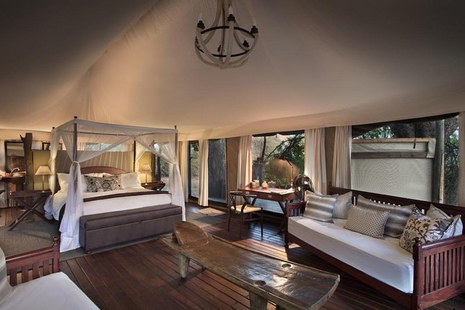 Zimbabwe Luxury Safari 6 Nights Fly in - Kanga Camp brings two nights of full-board safari living