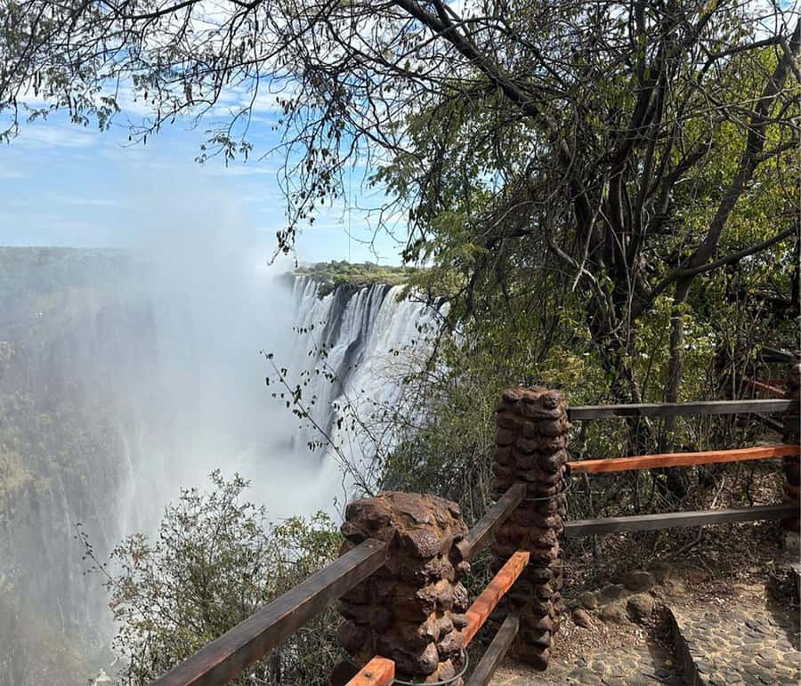 Zimbabwe & Zambia side Private Guided Tour of the Falls - The walking, spray, and physical effort